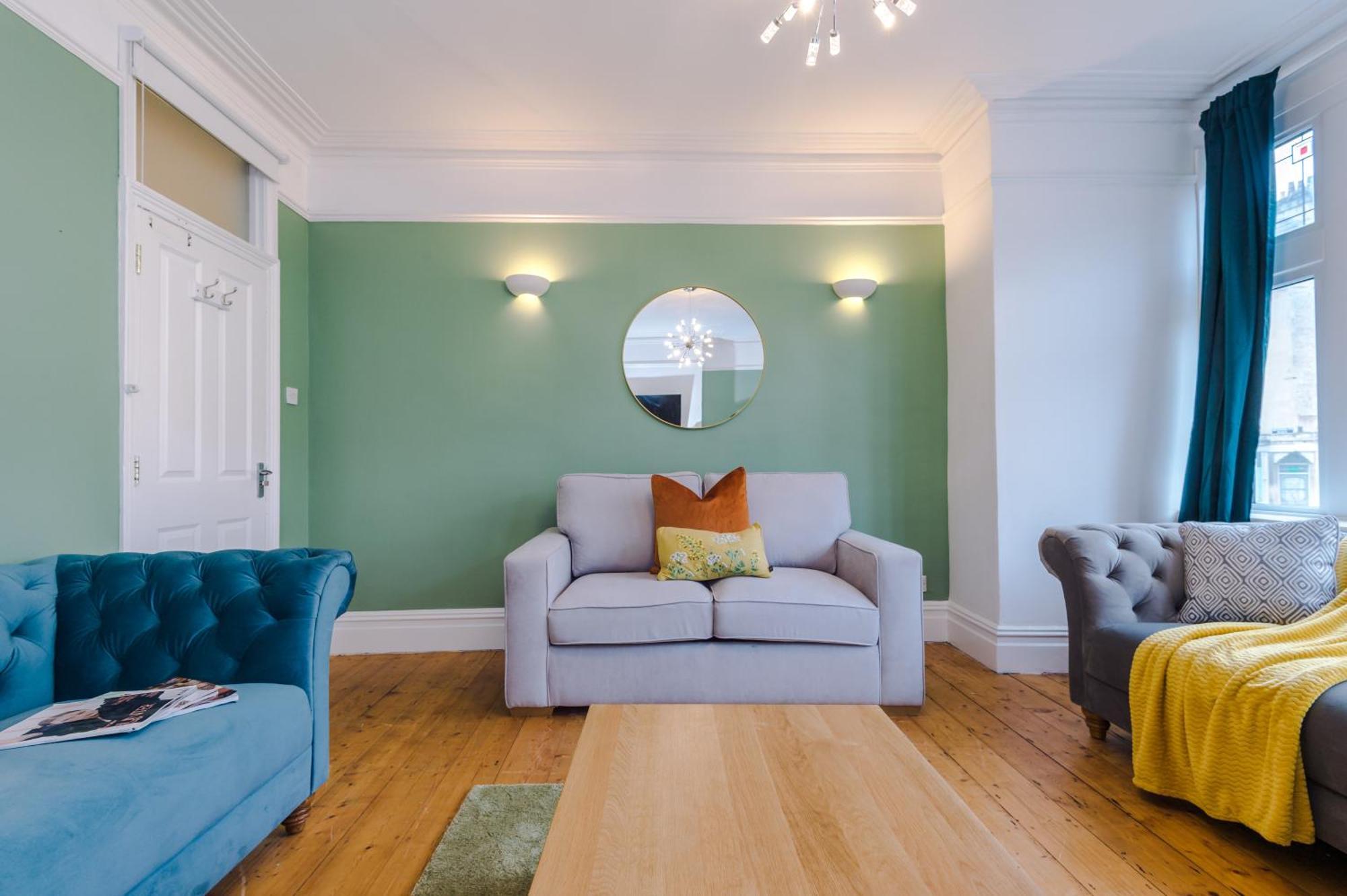 Incredible - Five Bedroom - 7 Actual Beds - 6 Bathroom House By Purestay - Central Bath With Parking Экстерьер фото